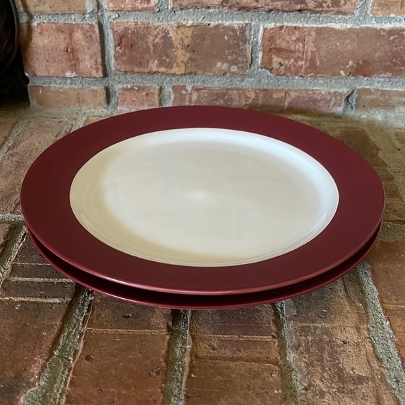 Vtg Pfaltzgraff Harmony Red Dinner Plates Set of 2 - Picture 1 of 4